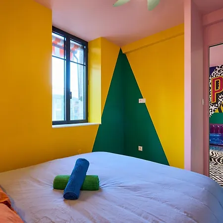Apartmán La Orange - Pop'art - Proche Cite Medievale Et Centre A Pied *