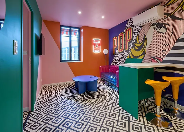 アパート La Orange - Pop'art - Proche Cite Medievale Et Centre A Pied カルカソンヌ